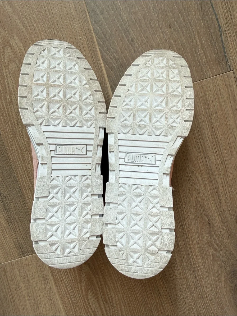 Puma White Sneakers with Pink Suede Formstrip and Gray Accent